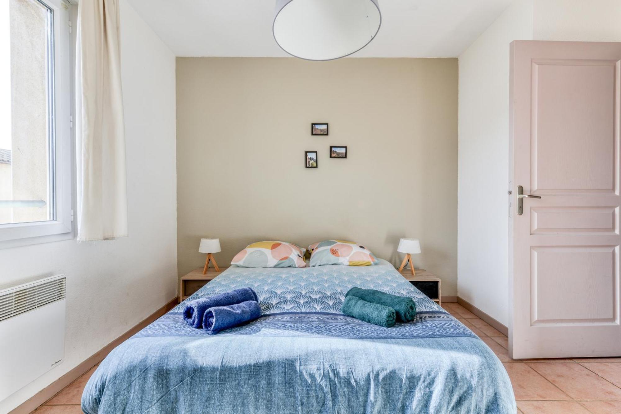 L'Ecrin Jardin Des Remparts - Parking Prive - Terrasse Apartment Каркасон Екстериор снимка