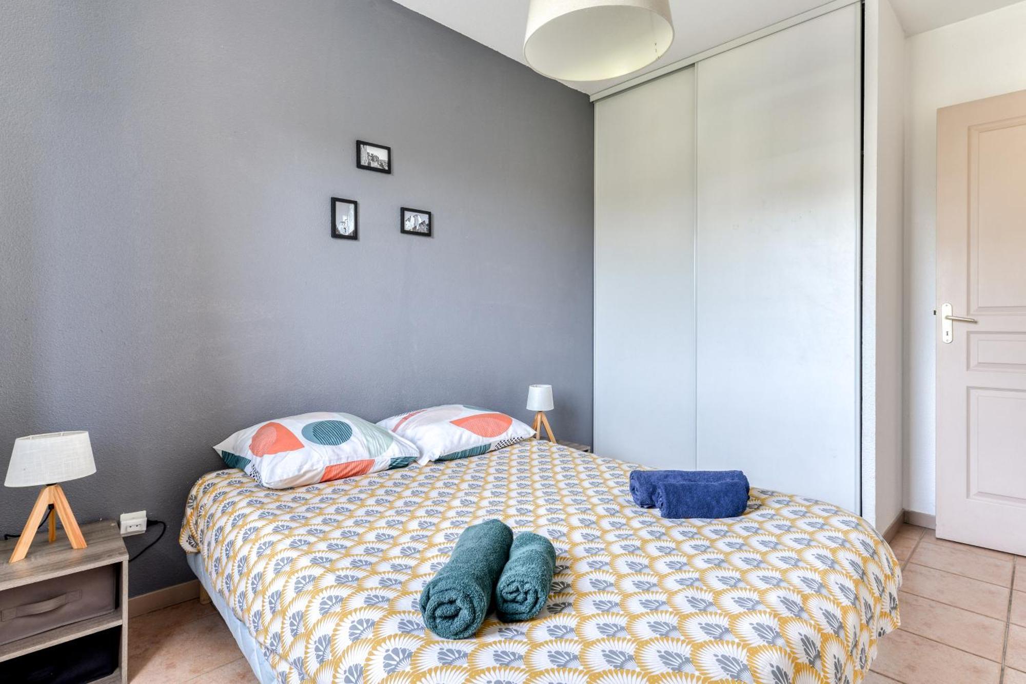 L'Ecrin Jardin Des Remparts - Parking Prive - Terrasse Apartment Каркасон Екстериор снимка